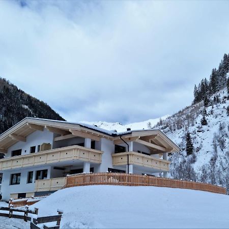 Apartments Alpenpanorama, Neustift Neustift im Stubaital Bagian luar foto