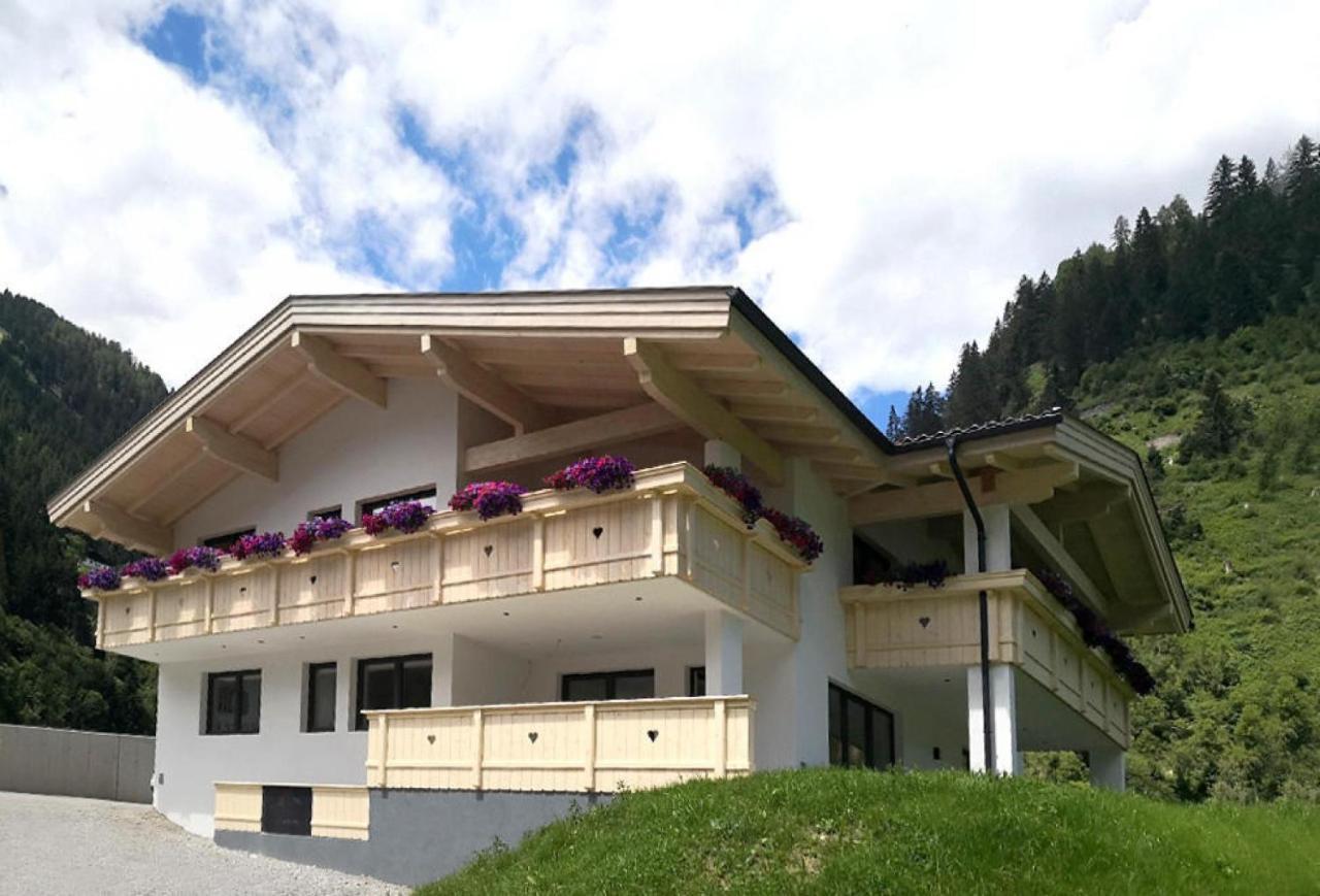 Apartments Alpenpanorama, Neustift Neustift im Stubaital Bagian luar foto